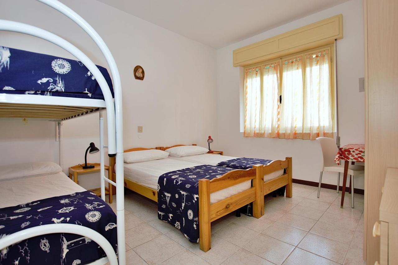 Residenza Valcris Apartment Lignano Sabbiadoro Exterior foto
